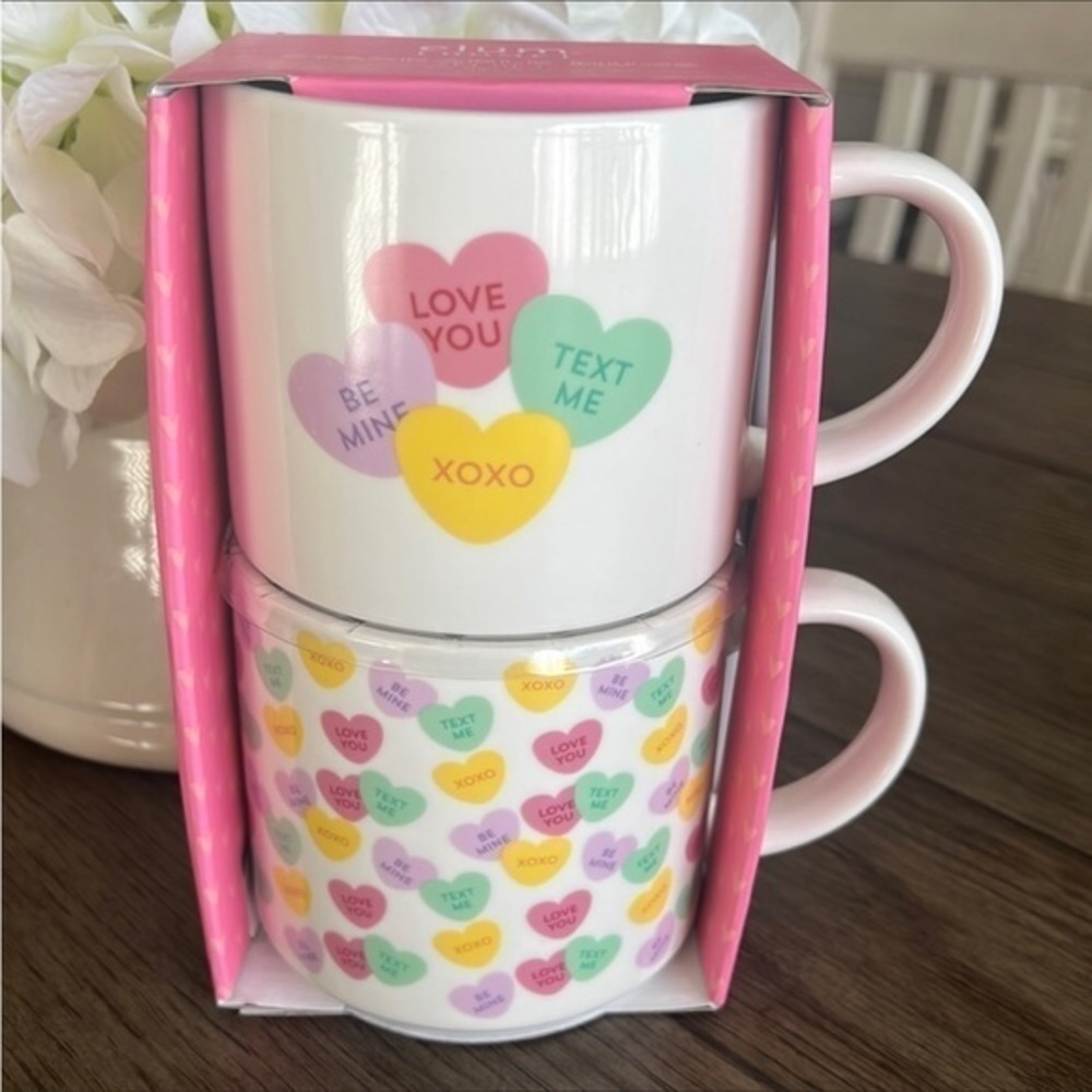 Beautiful 💜💛💚set of mugs‎